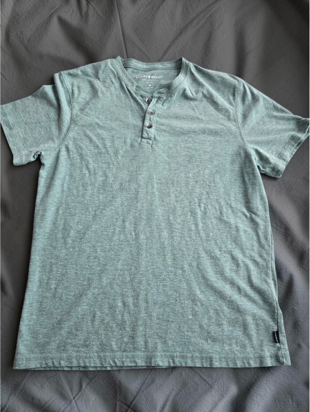 Lucky Brand Men's Short Sleeve Henley T-Shirt Medium